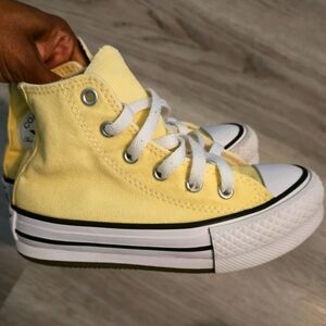 Girls Yellow Converse